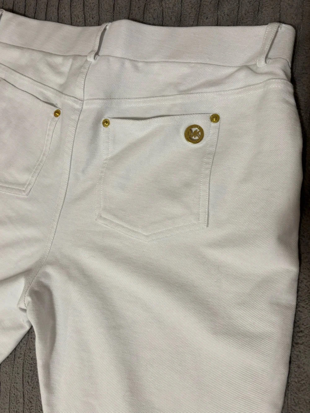 Women’s White Stretch Classic Fit Pants